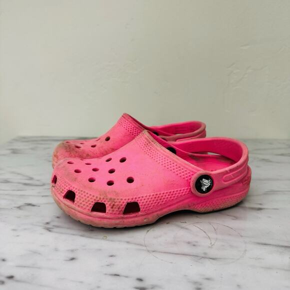 Crocs Classic Pink Slip On Clogs Girls Size 11 - Picture 1 of 8
